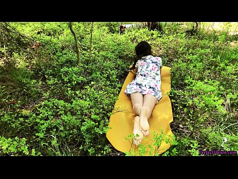 ❤️ Tinder တွင် သူစိမ်းတစ်ယောက်သည် ကျွန်ုပ်၏ Pussy နှင့် Fucks များကို တောထဲ၌ စိတ်အားထက်သန်စွာ အနိုင်ယူသည်။ ☑ Just porn my.porno-negrov.ru